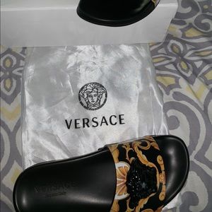 Versace slides